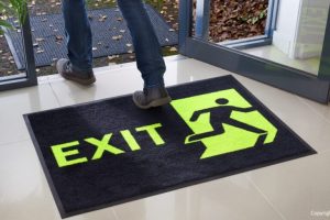 Odolná podložka s logem pro bezpečnostní sdělení